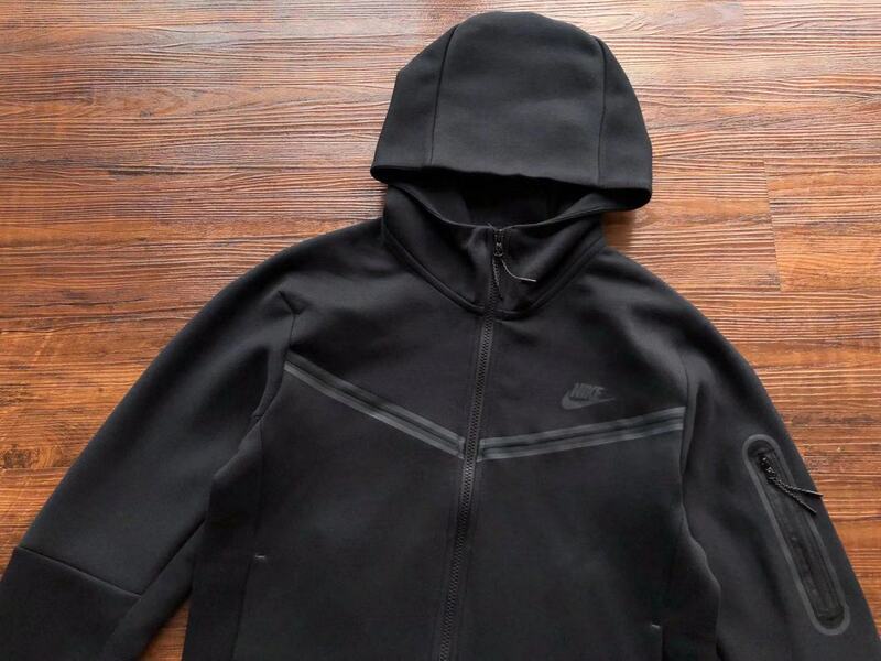 Nike Tech Fleece Black Set