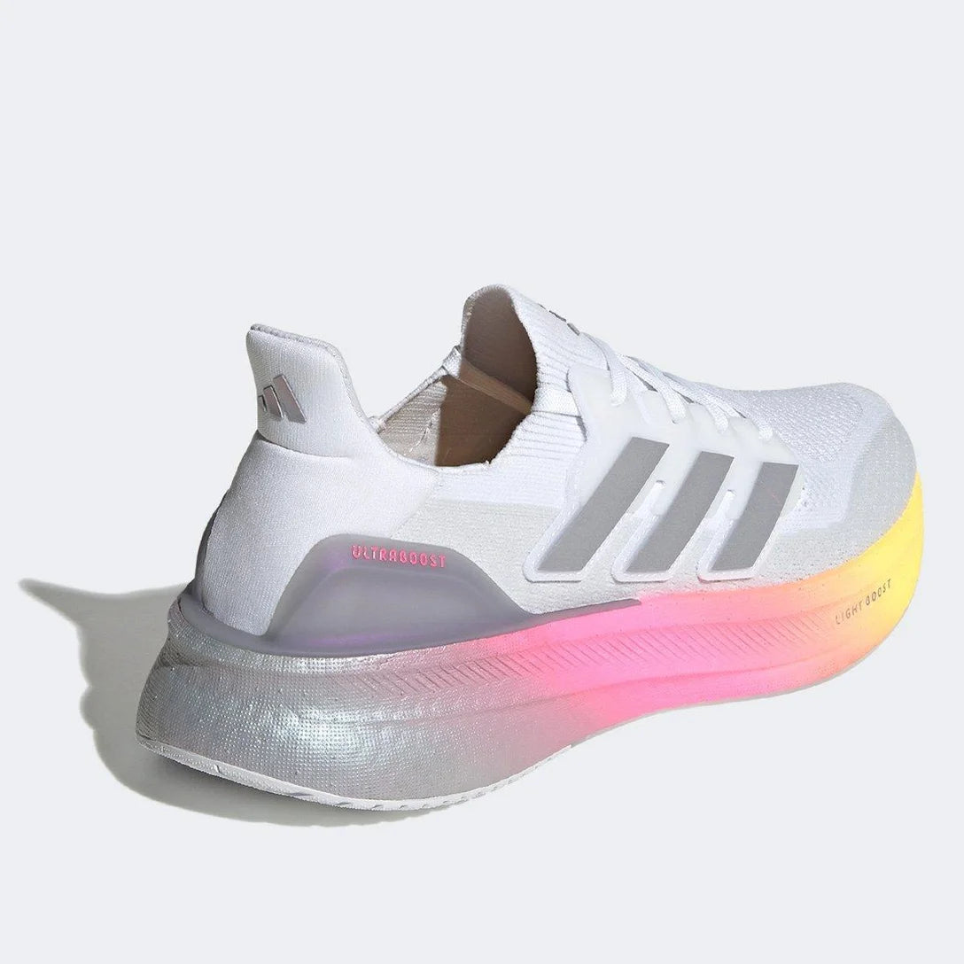 Adidas Ultraboost 5